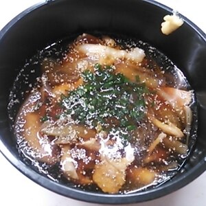 暑い季節に♪きのこのつけダレで☆冷やしそうめん